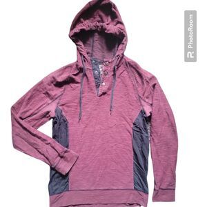 HELIX Red PullOver Hooded shirt - S